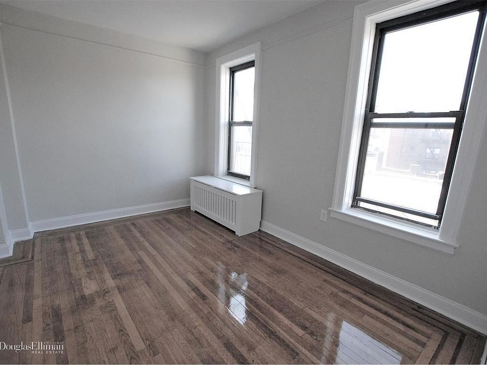 1st image of 2521 31st Ave APT D52