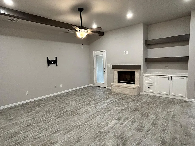 1614 Curlew Ln — Photo 6