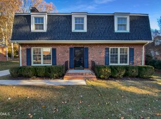 3136 Merrianne Dr, Raleigh, NC 27607