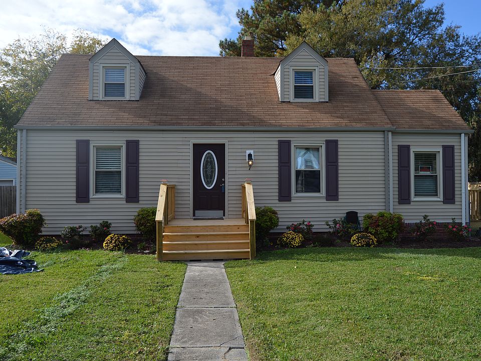 1st image of 7 Maurice Ave