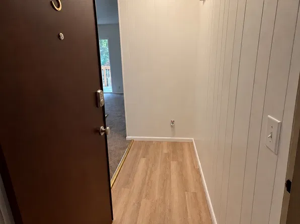 825 W Thomas L Pkwy Unit 3, Lansing, MI 48917
