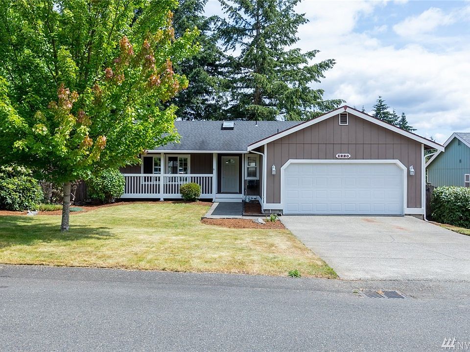 1st image of 1220 Summerfield Dr SE