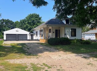 1703 Grand Ave, Emmetsburg, IA 50536