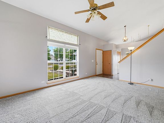 5th image of 633 Indian Trail Rd