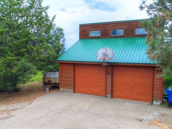 Separate Shed With Office