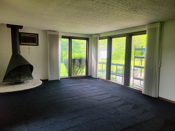 5th image of 2224 Jonquil Pl