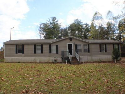 313 Webster Rd, Mount Airy, NC, 27030