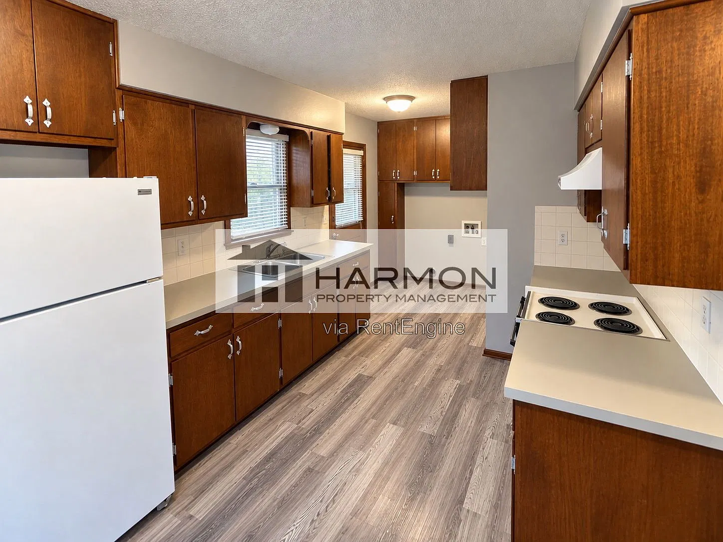 1 bed, 1.0 bath, 700 sqft, $775 — Photo 3