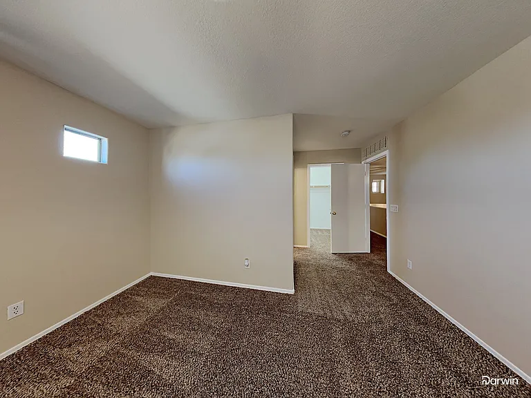 17472 W Watson Ln — Photo 11