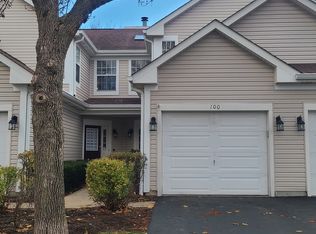 100 Harvest Gate #100, Lake In The Hills, IL 60156