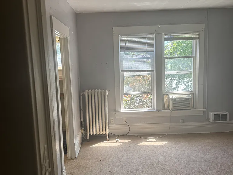 610 N Pine St #40 — Photo 2