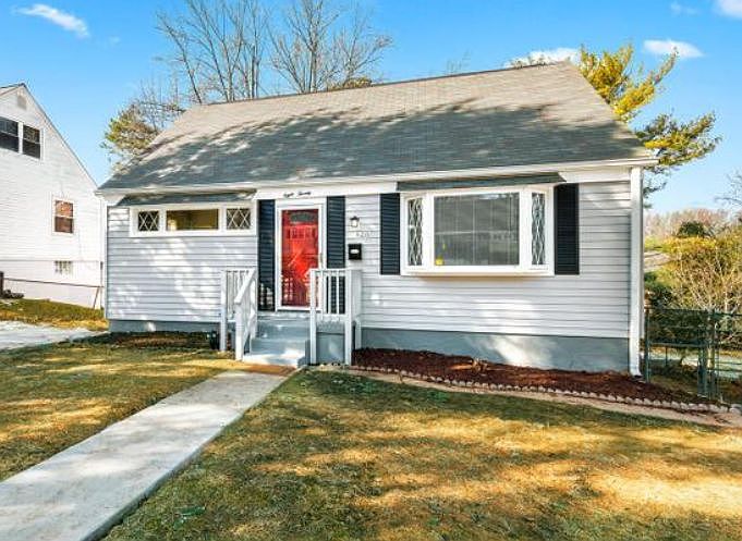 1st image of 820 Templecliff Rd