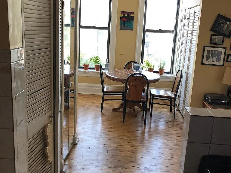 1547 W Blackhawk St #2C — Photo 18