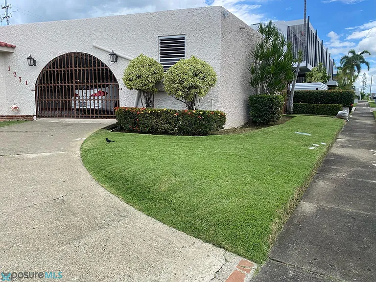 1771 Siervas De Maraa — Photo 19