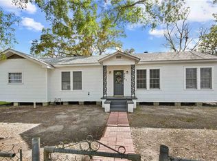 626 Caston Ave, Bogalusa, LA 70427