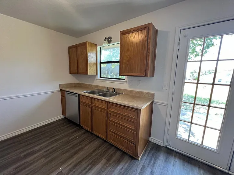 205 Jason Dr #A — Photo 10