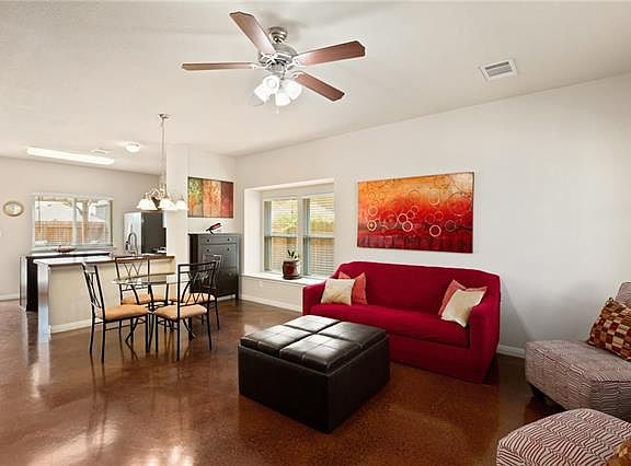 2nd image of 4623 Senda Ln