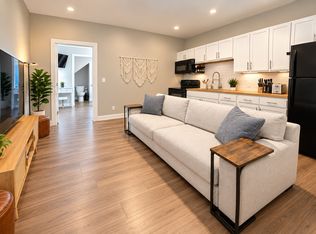 319 N Temple Ave #B, Indianapolis, IN 46201