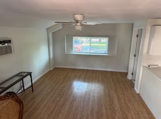 (Undisclosed Address), Woodland Hills, CA 91367
