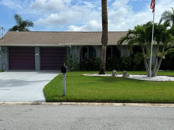 4055 Headsail Dr, New Port Richey, FL 34652