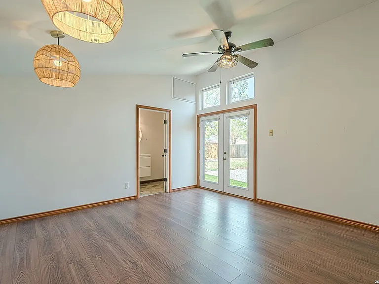 227 Devonshire Dr — Photo 39