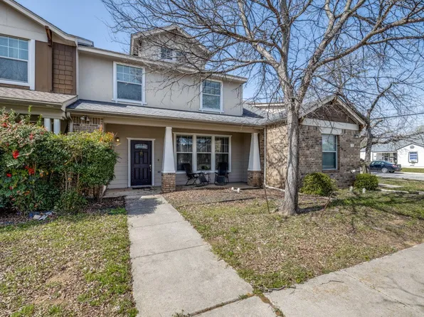 720 N Center St, Arlington, TX 76011