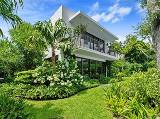 4860 SW 76th St, Miami, FL 33143