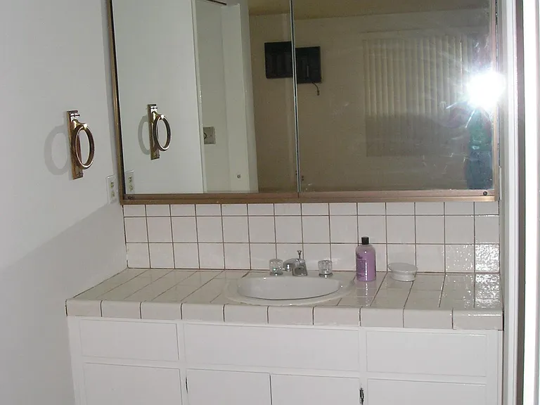 8538 Lorain Rd — Photo 15