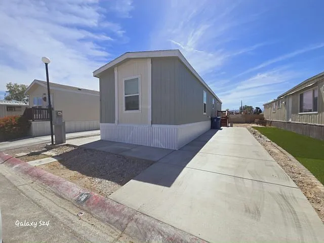 4650 E Lake Mead Blvd #19 — Photo 1