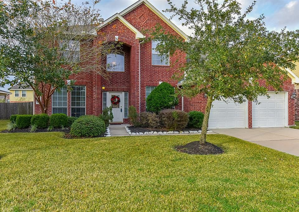 1st image of 4003 Canterbury Park Ln