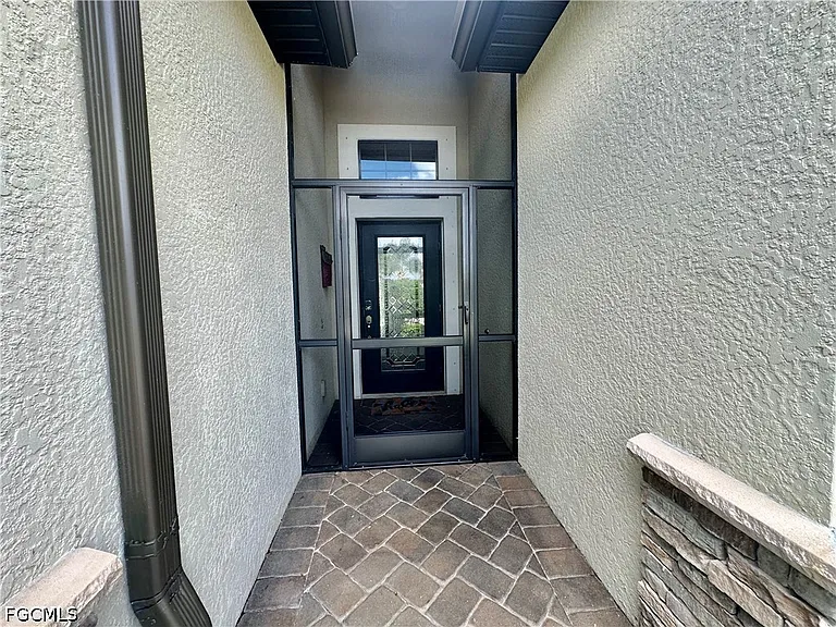 12952 Broomfield Ln — Photo 23