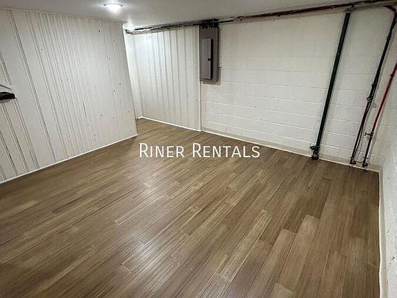 5th image of 282 E Grattan St