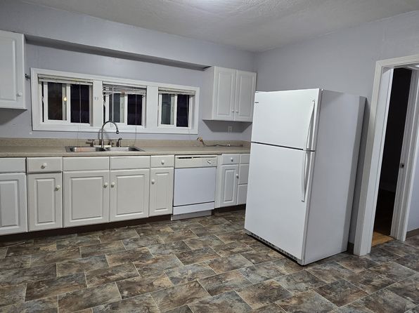 12435-12445 SW Ash Ave #A