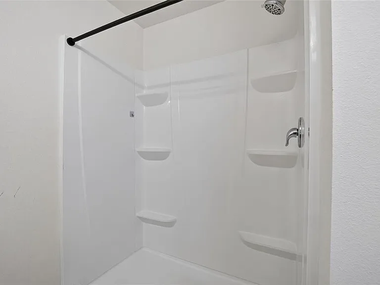 1115 Wynnmere Walk Ave — Photo 36