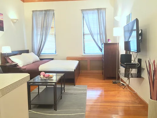 Rented by Big Apple Living | media 19