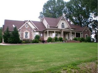 1222 Northfork Dr, Benton, AR 72019