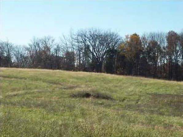 985 Mockingbird Dr, Taylorsville, KY 40071