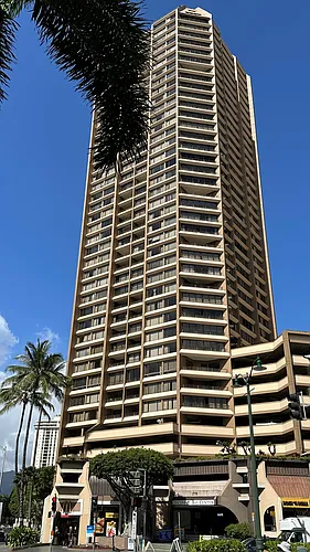 1778 Ala Moana Blvd Photo 1