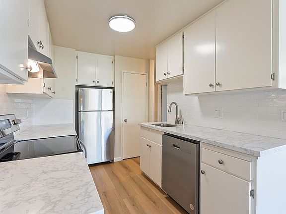 5th image of 475 Weldon Ave APT 113