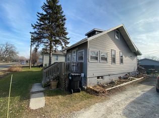 27947 W Grass Lake Rd, Antioch, IL 60002