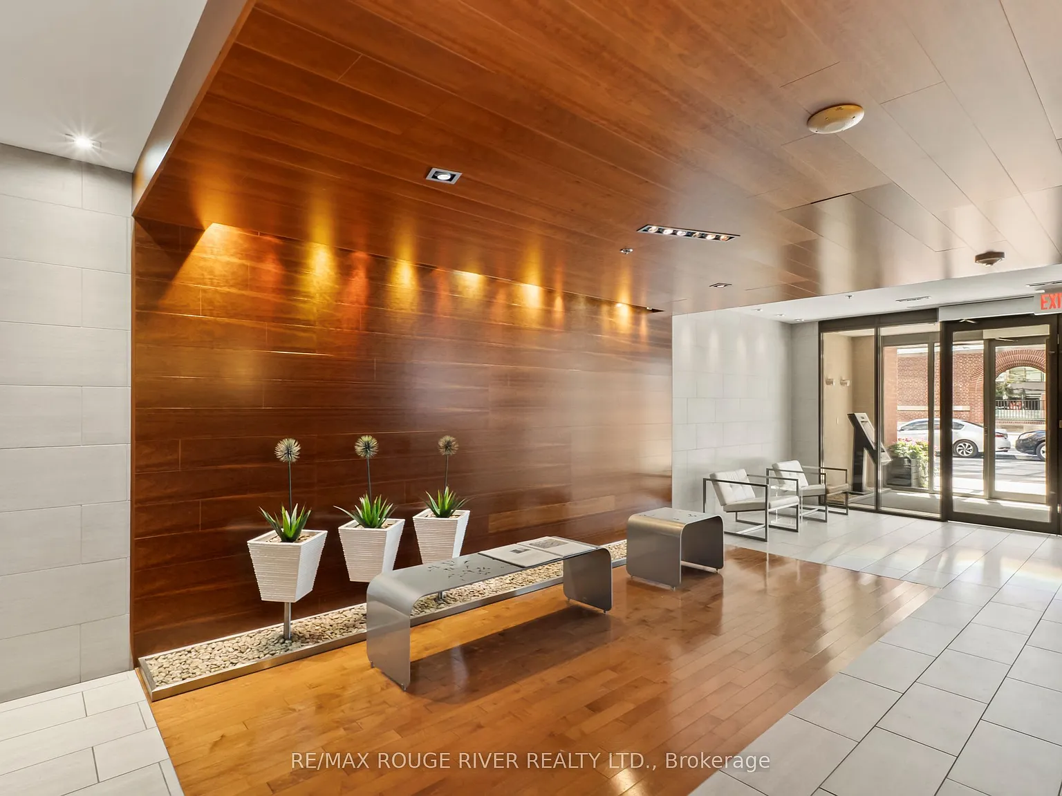 2 bed, $2,800 — Photo 4
