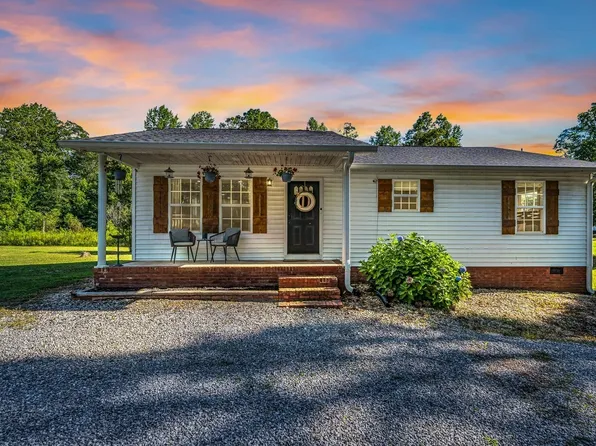 103 Highland Dr, Monteagle, TN 37356