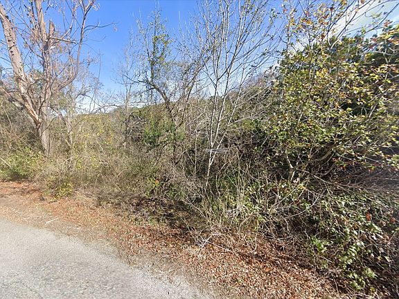 2nd image of 12872 Park Dr