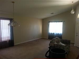 1st image of 5009 W El Campo Grande Ave