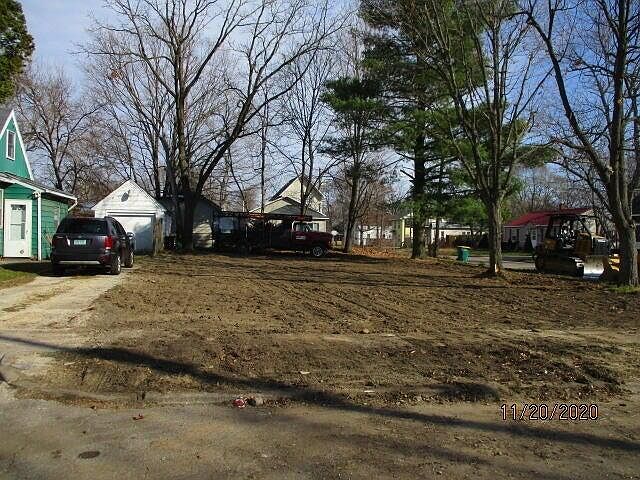 1st image of 37 Janoah Ave