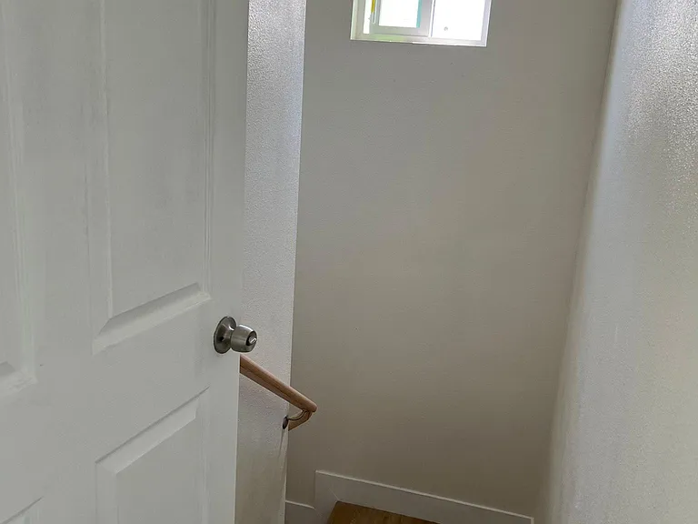 8731 S Figueroa St #8733-1/2 — Photo 27