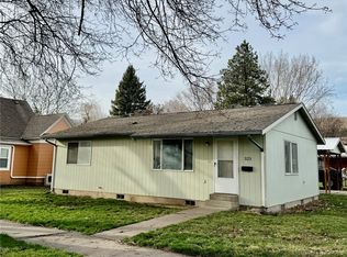 523 E Washington Avenue, Dayton, WA 99328