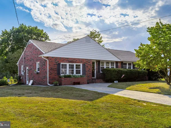 342 Democrat Rd, Gibbstown, NJ 08027