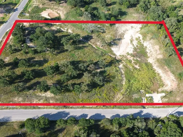 1000 Britt Dr, Tolar, TX 76476