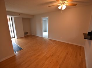 7500 Woodmont Ave APT 1102, Bethesda, MD 20814